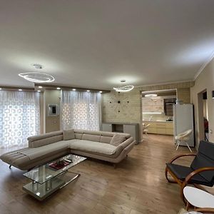 Appartement met Drie Slaapkamers